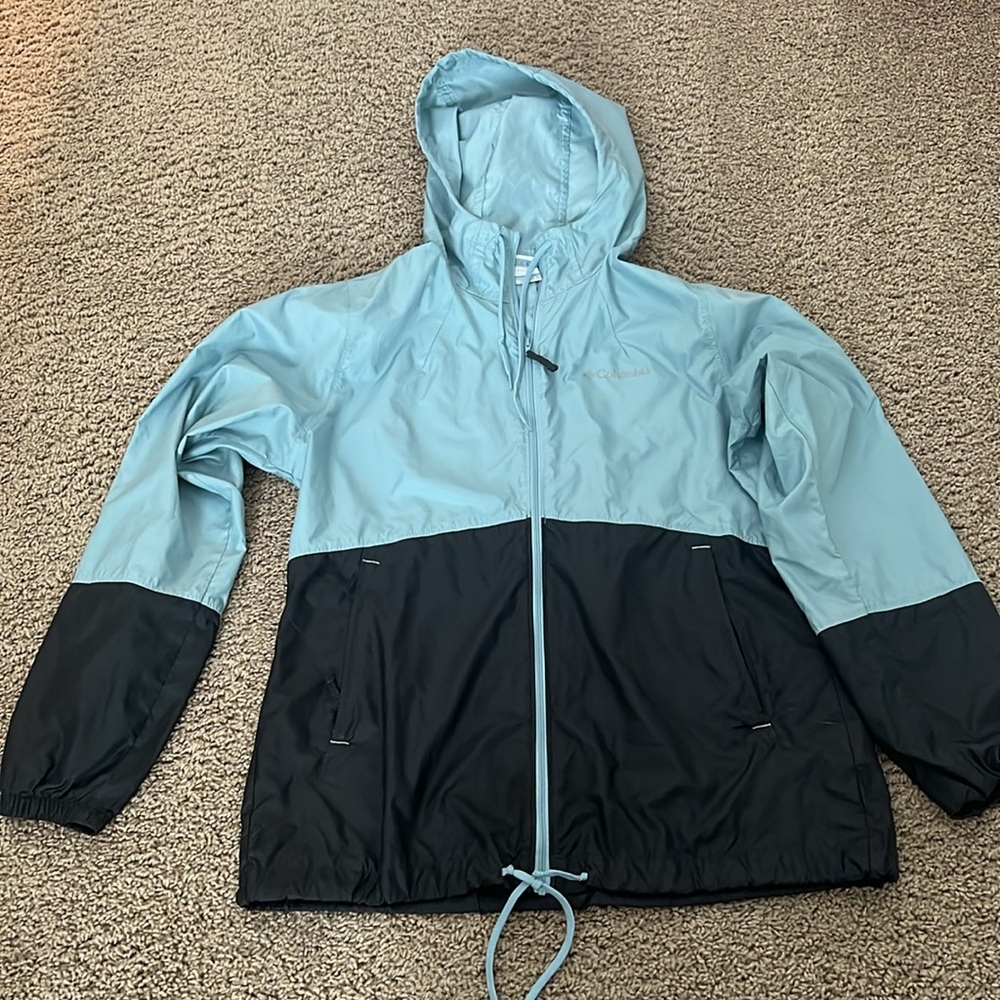 Women’s Columbia Windbreaker